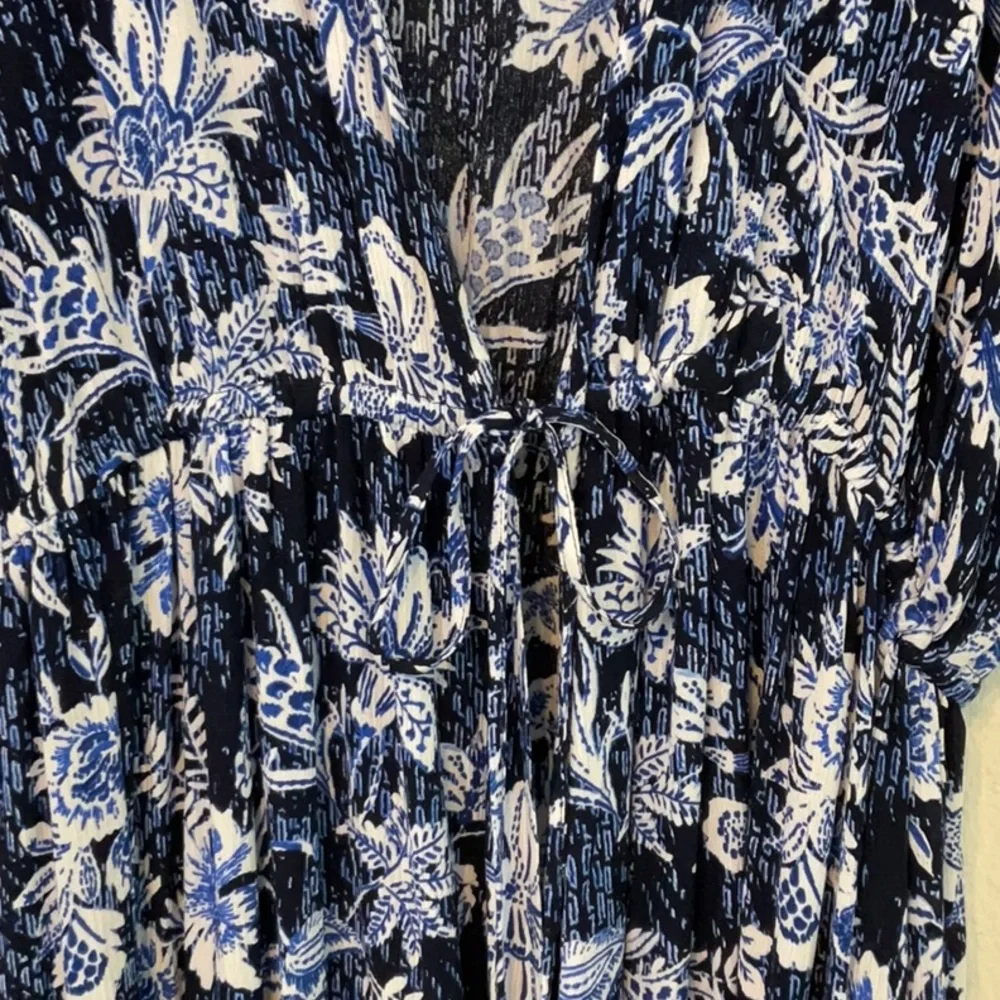 Torrid Swim Cover Up Size 14/16 Torrid size 1 / 2 Navy Black White Blue - Picture 3 of 12